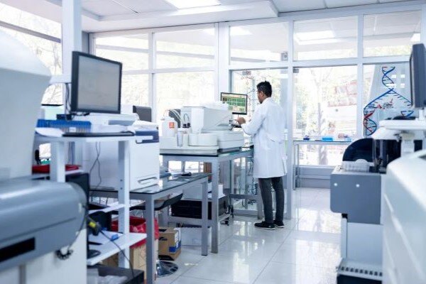BLOG-HEADER-12Sept24_Clinical-Trial-Technology-Trends-for-BioPharma-and-CROs